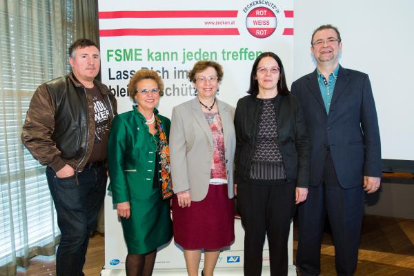 /Die-Speaker-der-Pressekonferenz